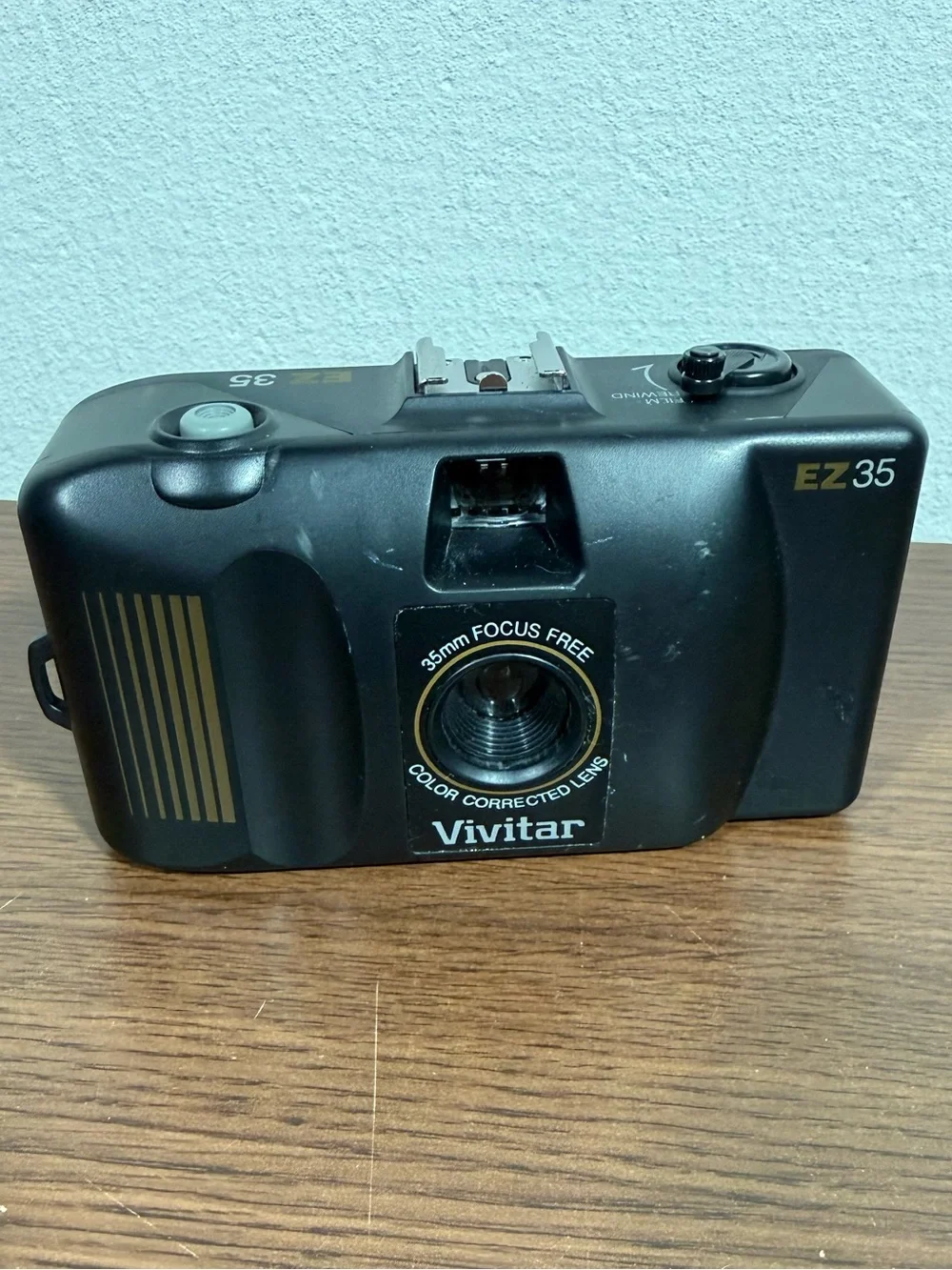 Vintage Vivitar 35mm Point and Shoot Film Camera
